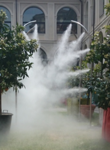 Brumisation ludique : LA BRUME PARFAITE POUR S'AMUSER PENDANT L'ÉTÉ.